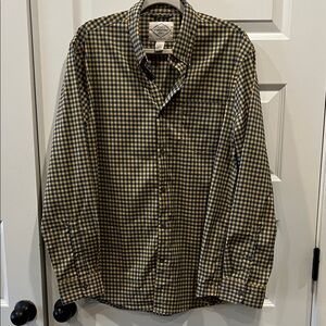 St. John’s Bay Men's Long Sleeve Plaid Shirt - Gold and Navy Sz L